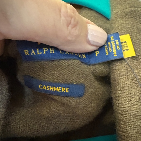 Ralph Lauren Cashmere Sweater Dress - Picture 5 of 8